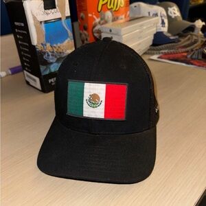Columbia Mexico Flag S/M Cap!